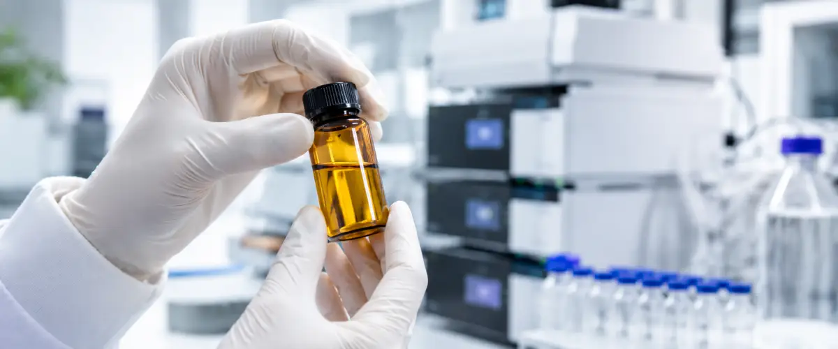 Vitamin D3 Qualitätskontrolle Labor Analyse NEM Lohnabfüllung OH!S