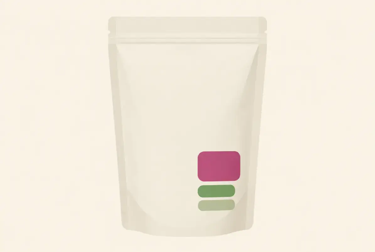 BIO - Zertifizierung 2 Vorderseite eines unbedruckten Beutels mit drei leeren Feldern im selben Sichtfeld für Logo, Code und Herkunft (Symbolbild)
